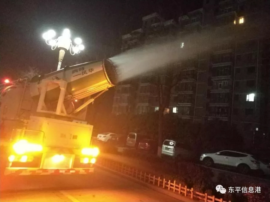 轉(zhuǎn)載：春宵花香暗暗生，園林霧炮細(xì)細(xì)灑——縣園林局正式啟動(dòng)行道樹夜間